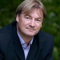 Dr. Gerhard Heinzerling