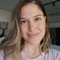 Andréa Alvares