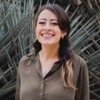 Andrea De Leon