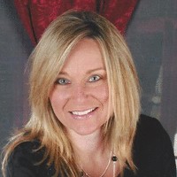 Paula Mcqueen
