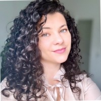 Tatiana Lea