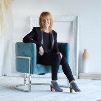 Lisa Andrews