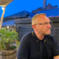 Ross Bates