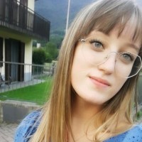 Desy Molteni