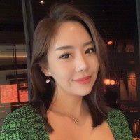 Arianna Zhang