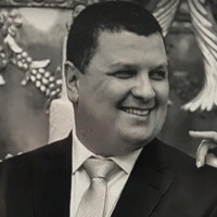 Douglas Zamperlini