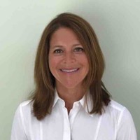 Julie Spraetz
