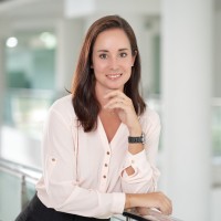 Valerie Lincoln, Acim