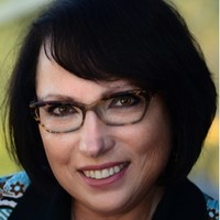 Yvonne Petkovic, MBA, B.Comm.