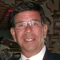Robert McCaughey