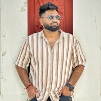 Jikunj Nayi