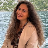 Özge Cesur