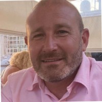 Simon Chard