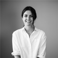 Claire Dundas
