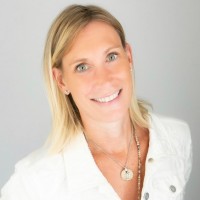 Lisa Cozzi