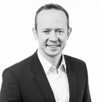 Dr. Claus Horn