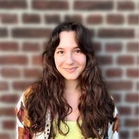 Gaya Hoffman