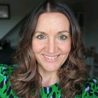 Jo Fabris (Assoc CIPD)