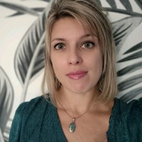 Stephanie Mompeu