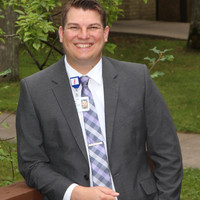 Justin Searles