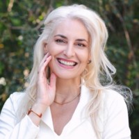 Karina A. Hassen