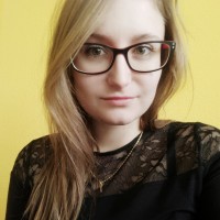 Kamilla Döbrentei