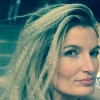 Una Zeljkovic