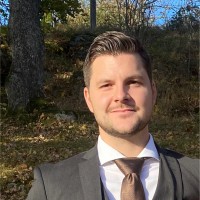 Sebastian Holmqvist
