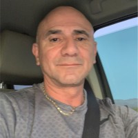 Elias Flores