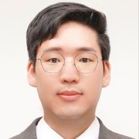 YU MIN LEE