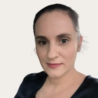 Csenge Anna Maklari