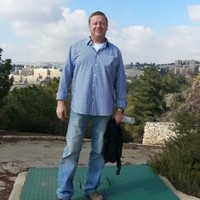 Shimon Weiss