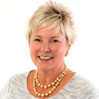 Clare Arnold