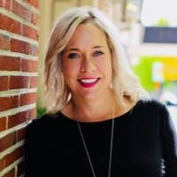 Deanna Hoyt