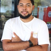 Gustavo S Oliveira
