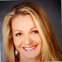 Shari Borlie