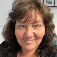 Lori Como