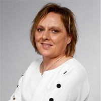Helle Østergaard