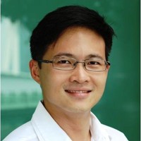 Desmond Choo
