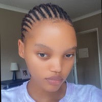 Sthabiso Makhaza