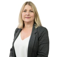 Suzanne Holloway