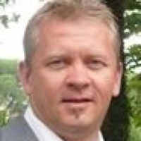 Steve Robinson