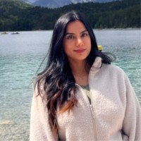 Nabgha Iqbal