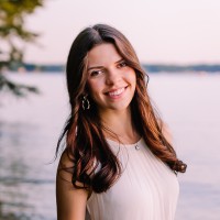 Caroline Jolie Thomas