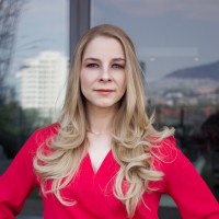 Alejandra Cueva A.