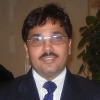 Chakradhari Bajpai, Ceng, Fie, Mba