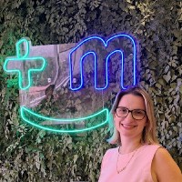 Débora Pavini Pamplona