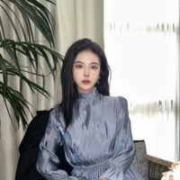 Sophia（Yi） L.
