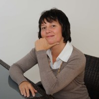 Simone Troebs