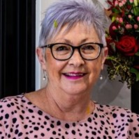 Lindy Packer